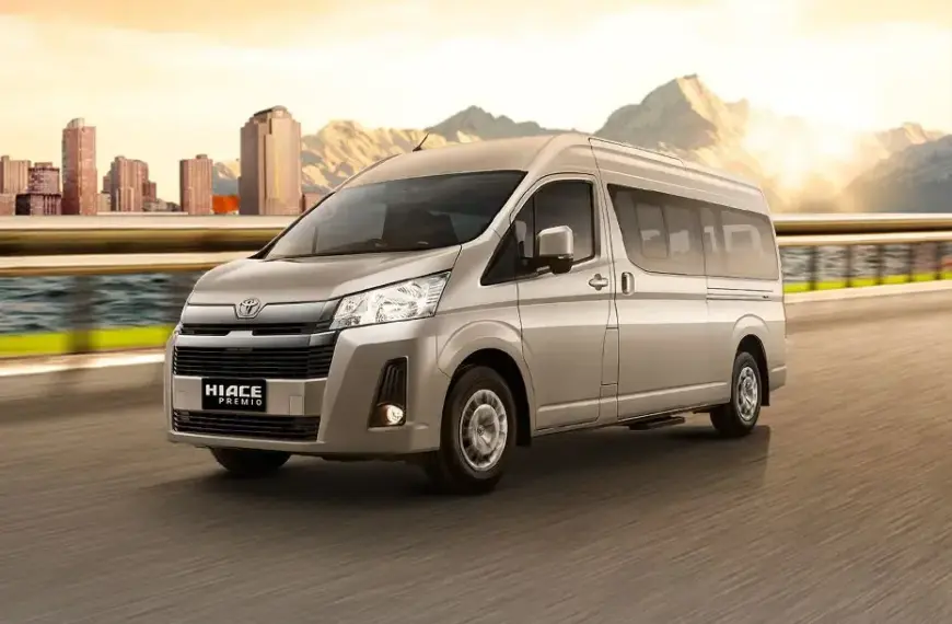sewa toyota hiace commuter