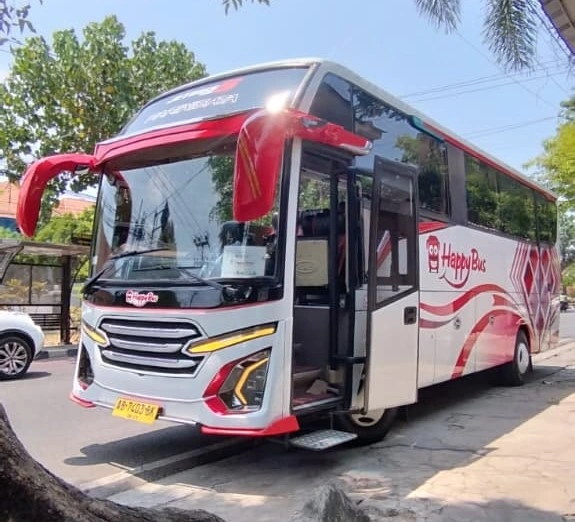 sewa bus Jogja Bali