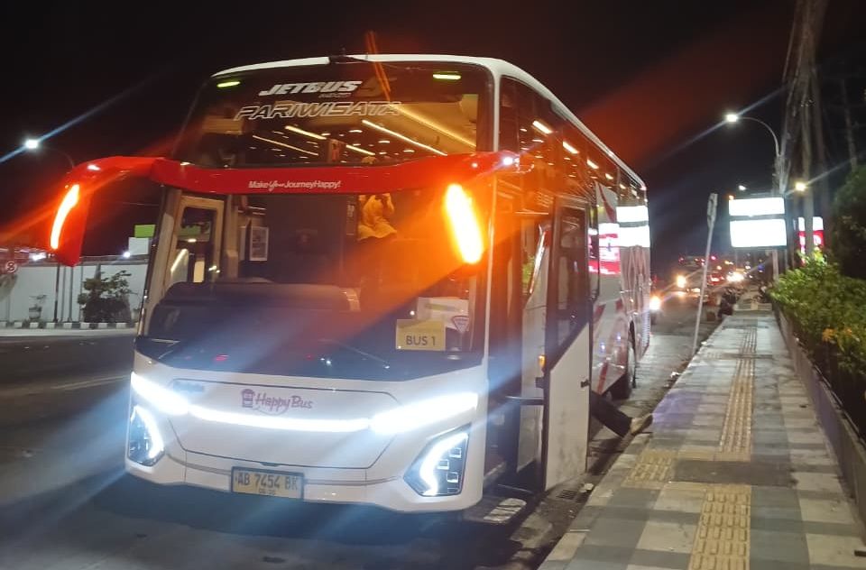 Sewa Bus Gathering Cirebon