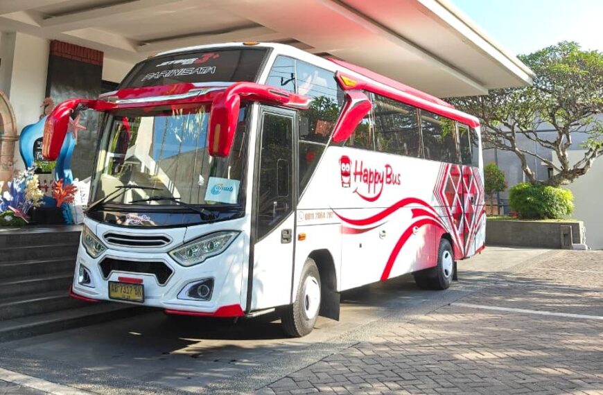 sewa bus jakarta dieng